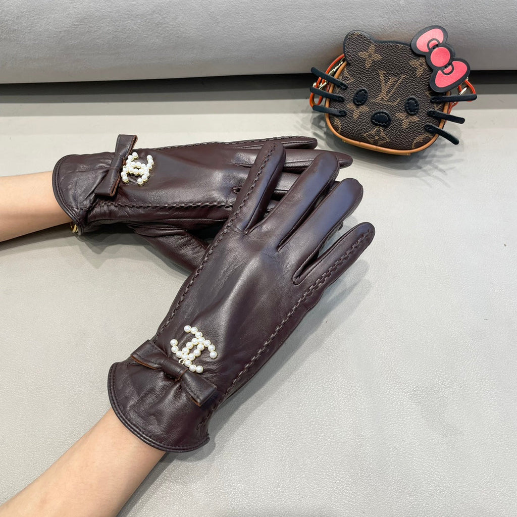 CHANEL GLOVES IN BRUNETTE BROWN LAMBSKIN 415821