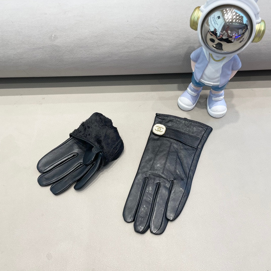 CHANEL GLOVES IN BLACK LAMBSKIN 463791