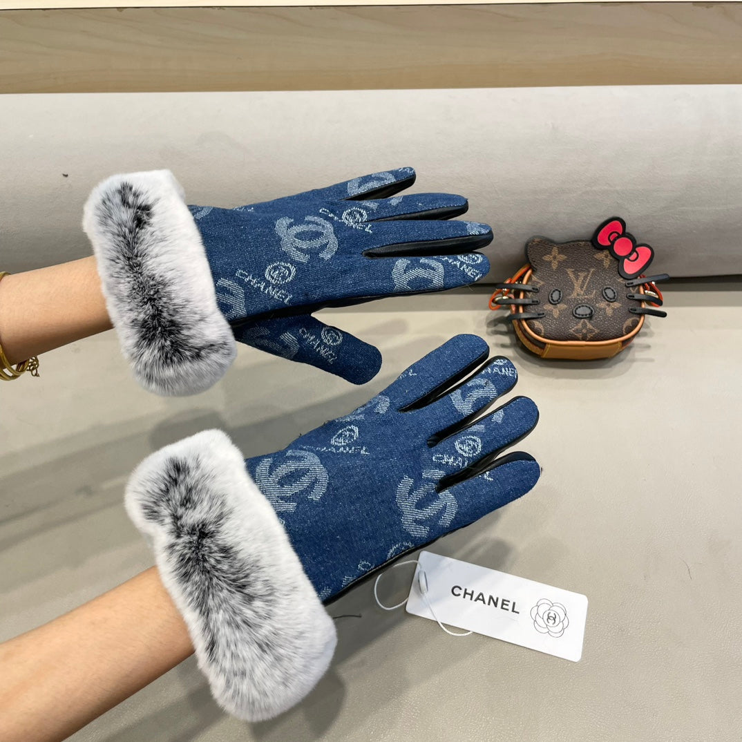 CHANEL GLOVES IN NAVY BLUE DENIM AND BLACK CALFSKIN 463798