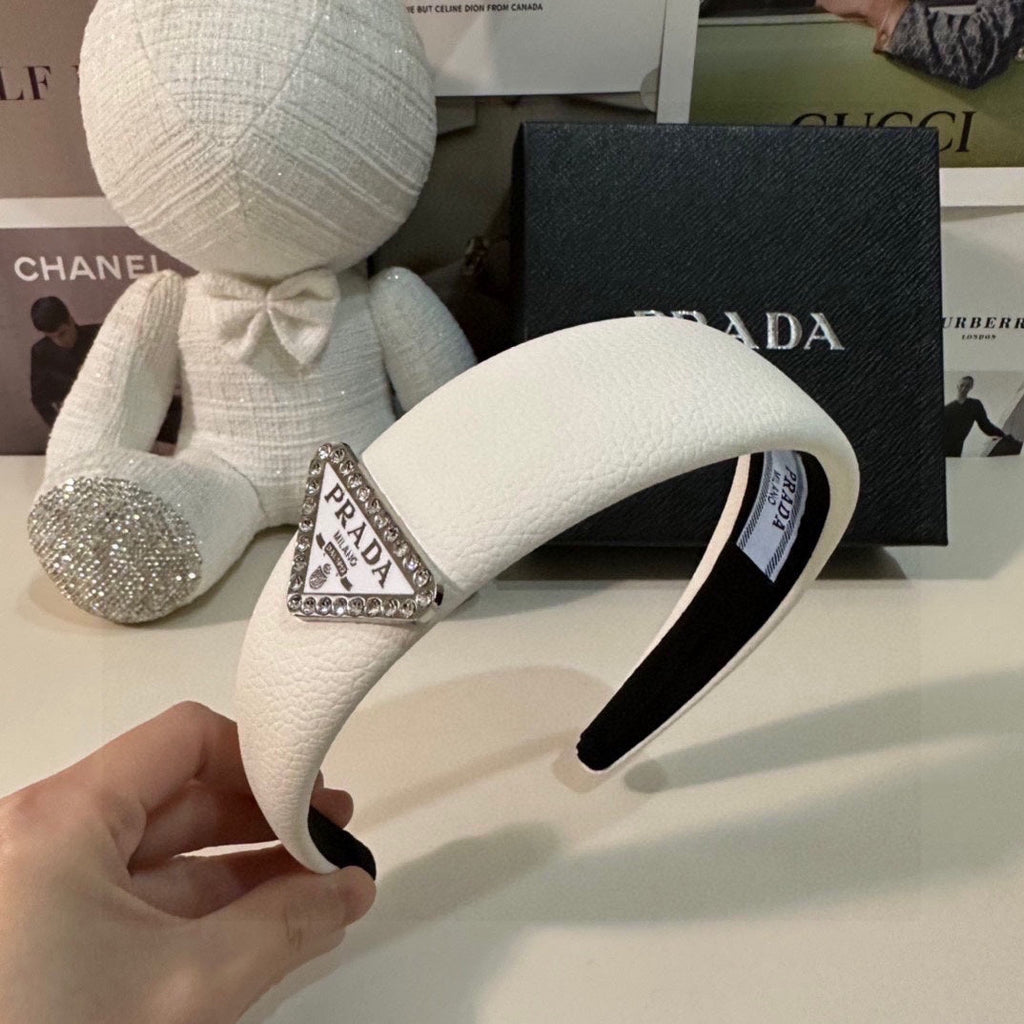 PRADA WHITE CALFSKIN HAIRBAND 154898