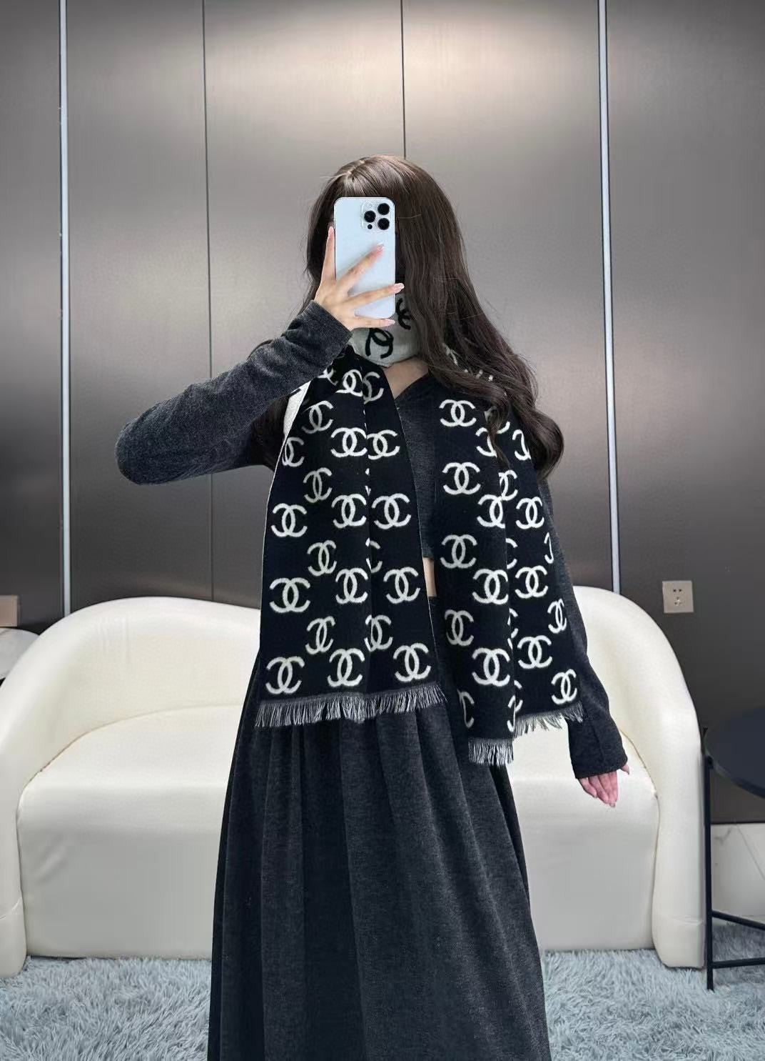 CHANEL 25S SCARF 180 IN CASHMERE WOOL 733942
